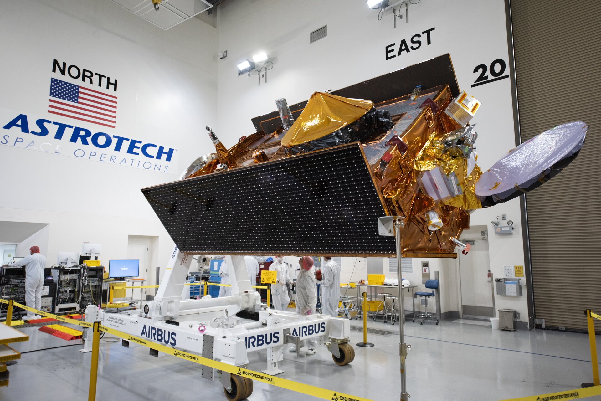 Sea-level monitoring satellite unboxed