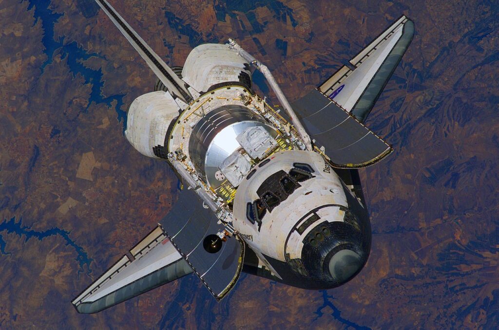 Space shuttle Discovery fight continues as Texas senators rope Department of Justice into their tug-of-war with Smithsonian