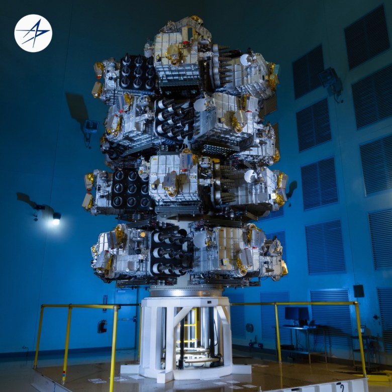 SpaceX launches 21 Lockheed Martin satellites for ‘Transport Layer’ military network