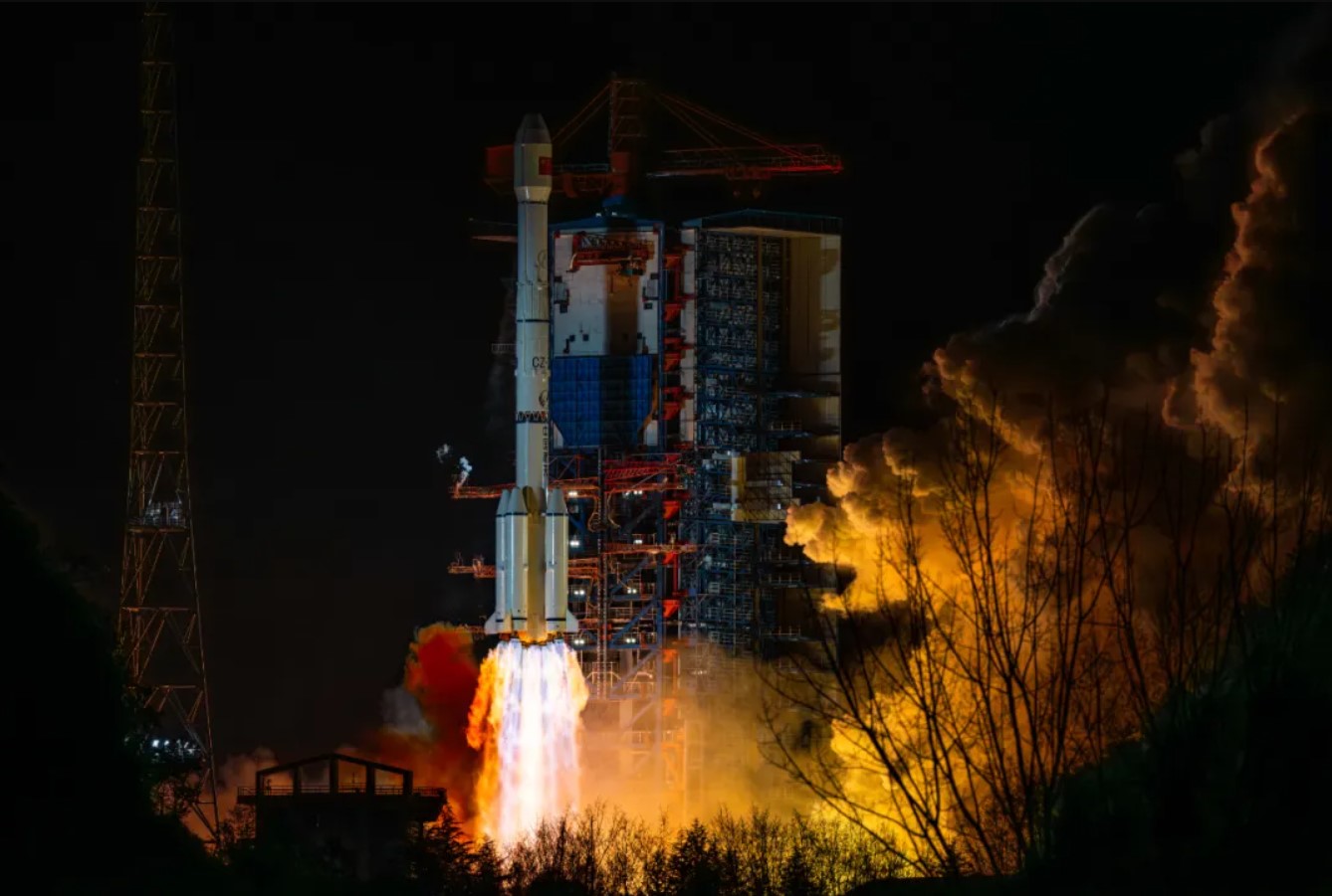 China’s Shijian spacecraft separate after pioneering geosynchronous orbit refueling tests