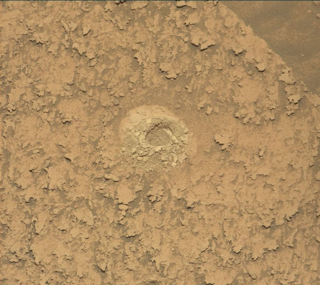 Curiosity Blog, Sols 4695-4701: Searching for Answers at Monte Grande