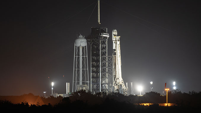 Live coverage: SpaceX kicks off December with midnight Falcon 9 rocket launch