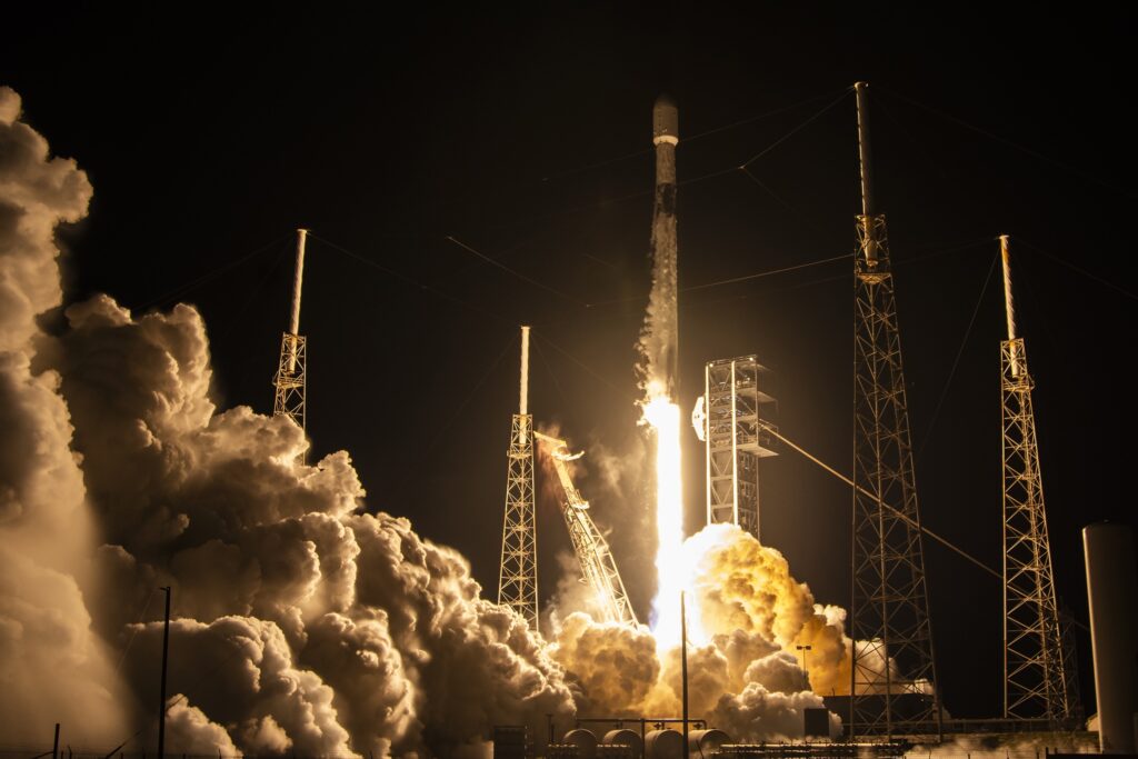 SpaceX launches fourth Bandwagon rideshare mission