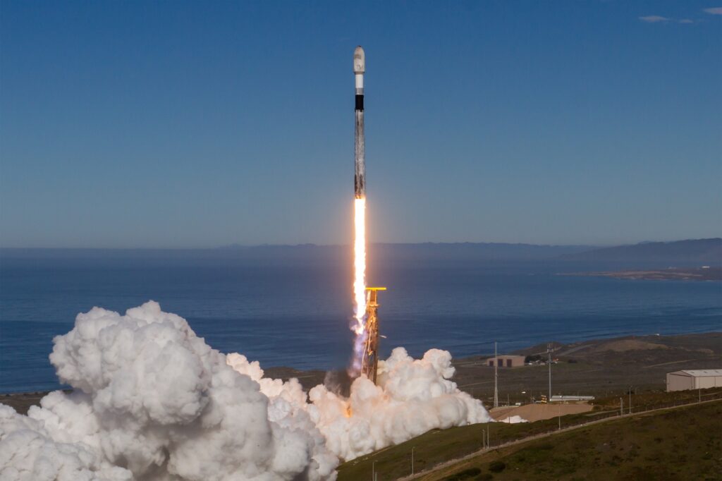 Transporter-15 rideshare mission launches 140 payloads