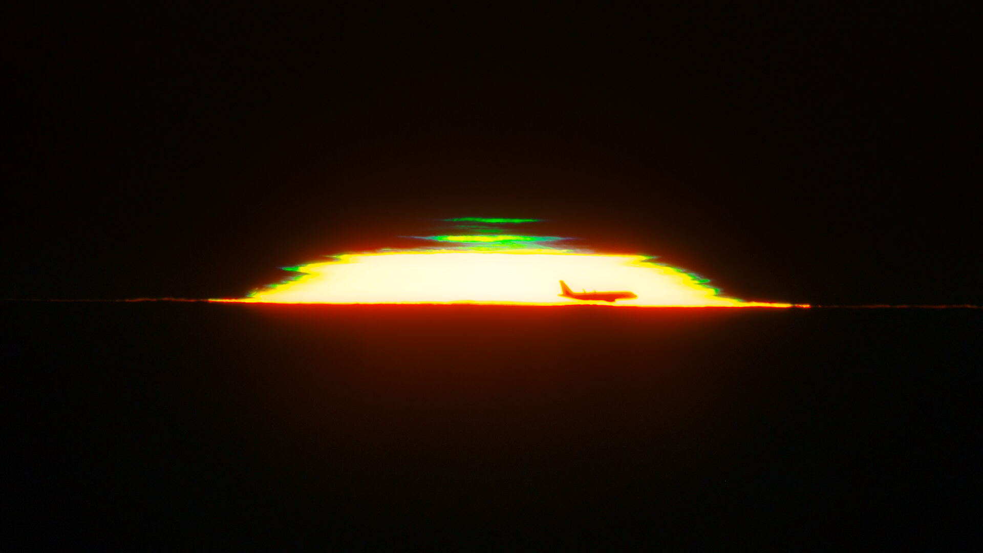 A green flash at sunset | Space photo of the day for Dec. 8, 2025