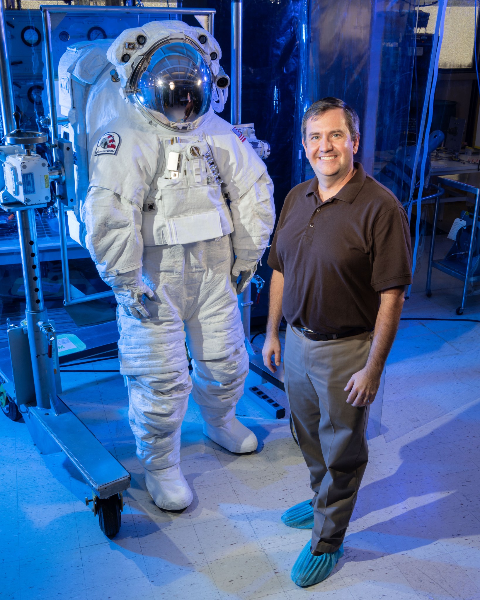 Mark Elder: Building the Future of Spacewalking for Artemis and Beyond 