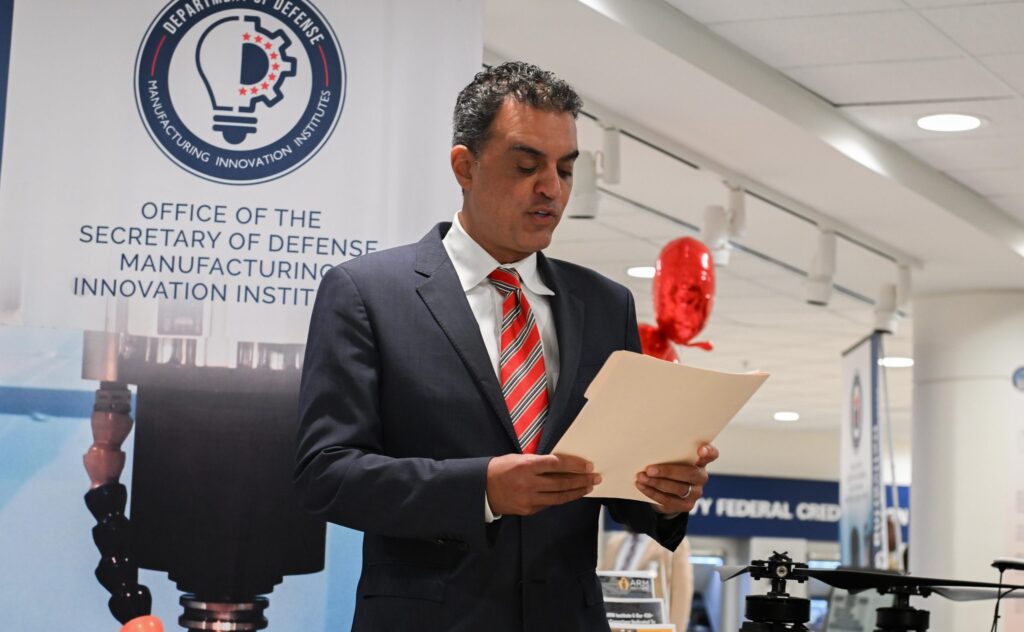 Pentagon weighs consolidation of DIU tech portfolio