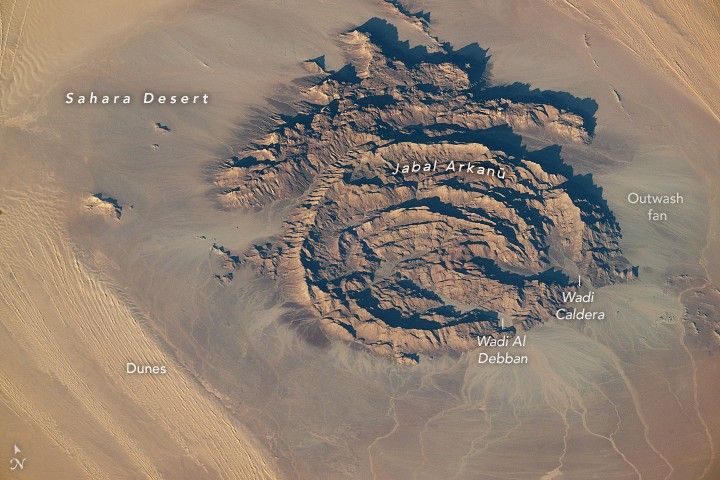 Rings of Rock in the Sahara 