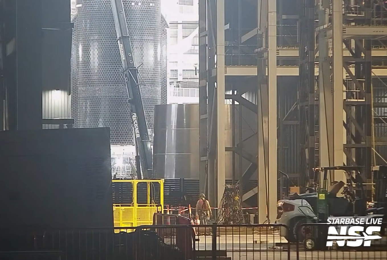 SpaceX accelerates Booster 19 assembly to stay on track for 2026 Starship launch