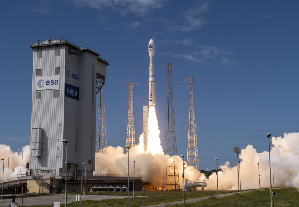 Vega C launches South Korean satellite