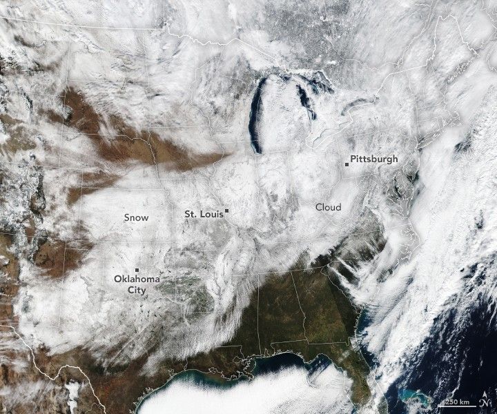 Snow Buries the U.S. Interior and East