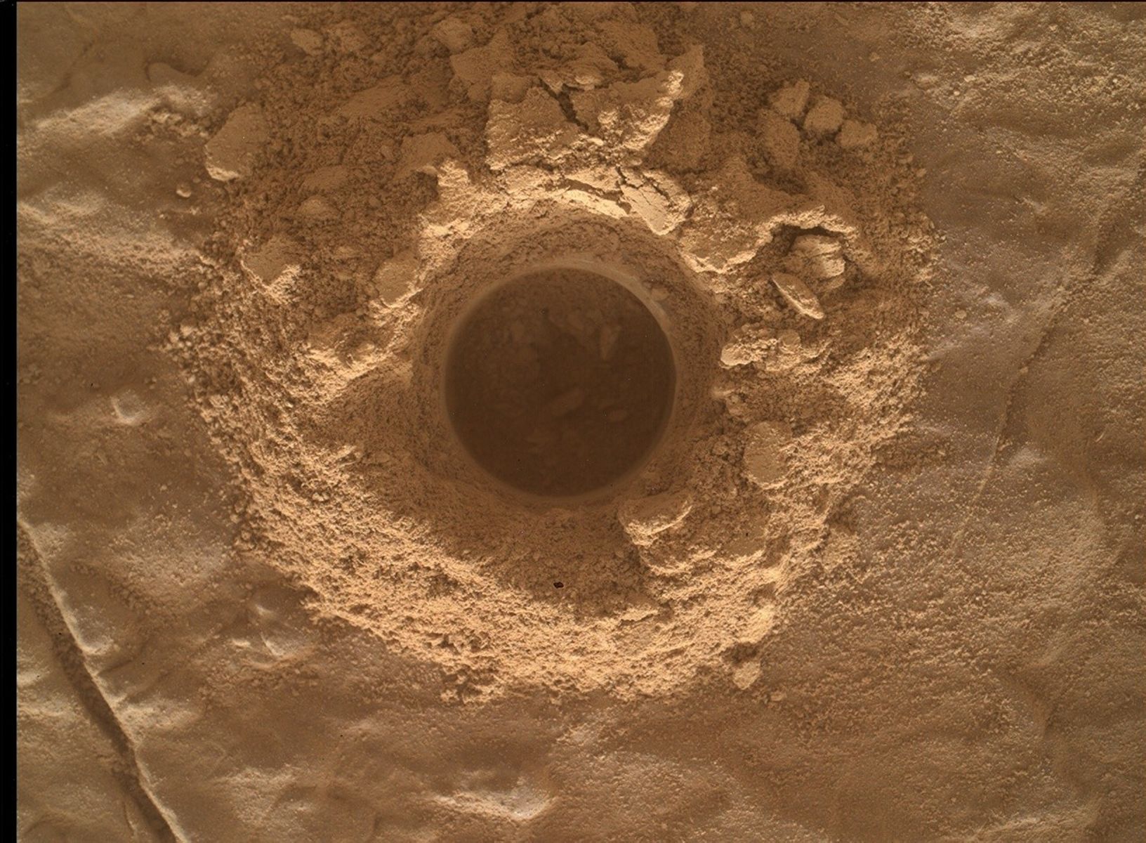 Curiosity Blog Sols 4804-4811: Kicking Off the Final Phase of Boxwork Exploration