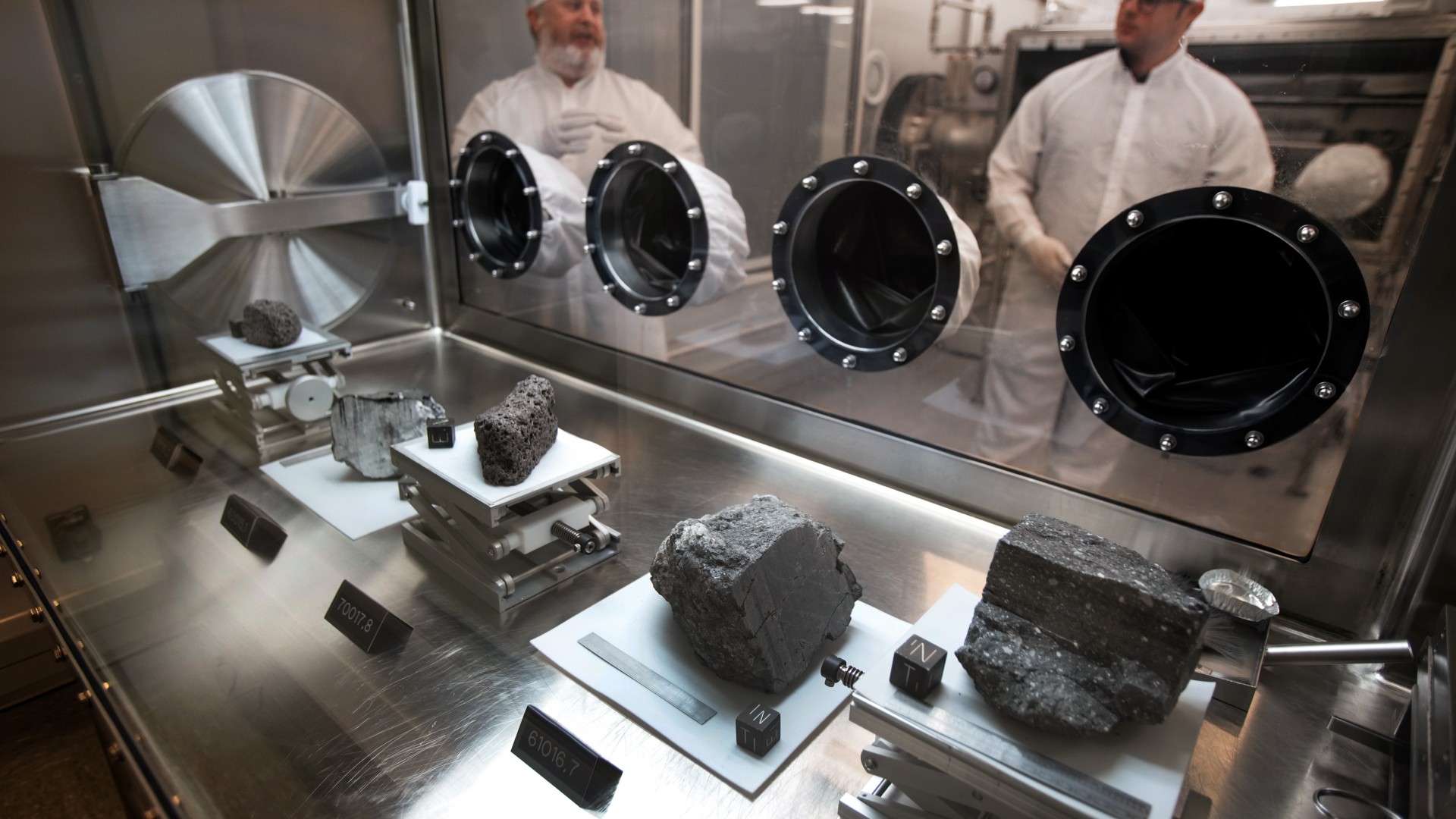 Is it legal to own, buy, or sell Apollo mission moon rocks and lunar samples?