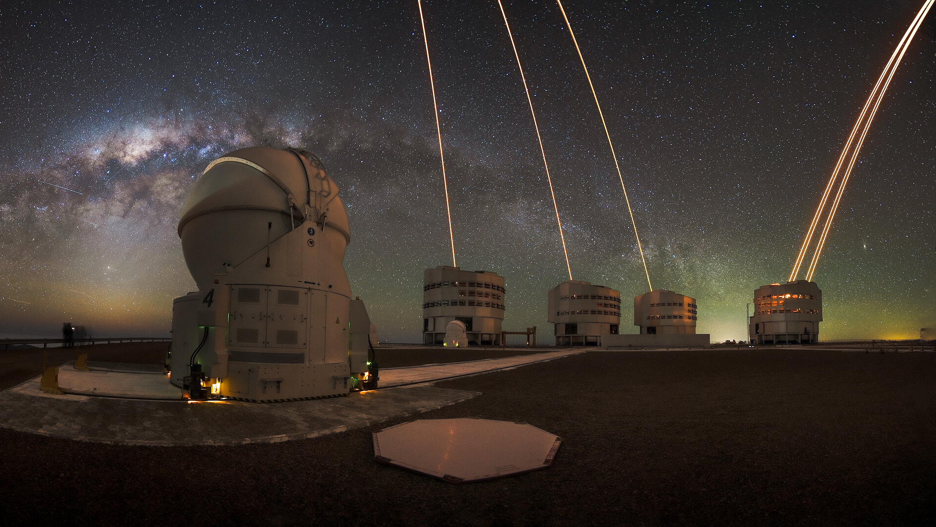 Lasers beam 'artificial stars' above Chile | Space photo of the day for Feb. 17, 2026