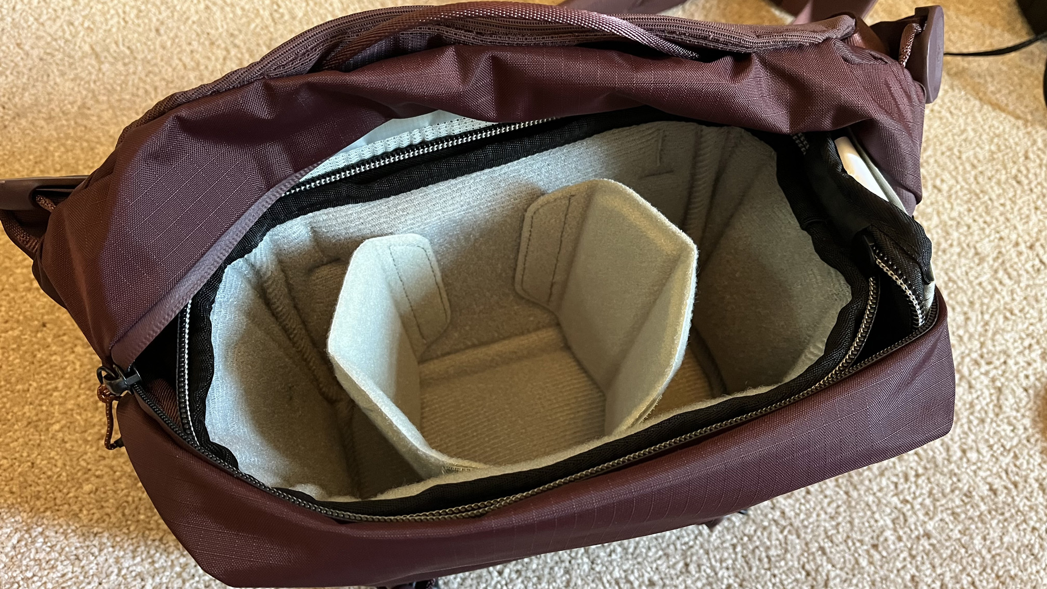 Peak Design 7L sling bag review