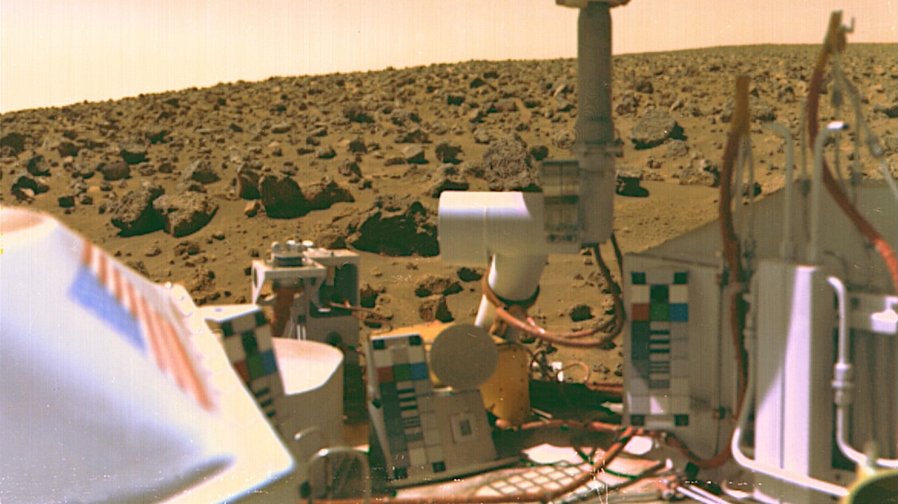 The Maintenance Of Ambiguity In Martian Exobiology