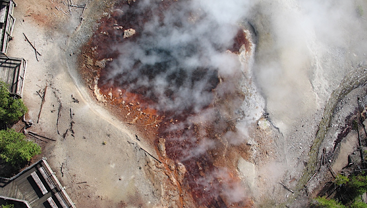 Earth’s Largest Acidic Geyser Is Currently Very Active