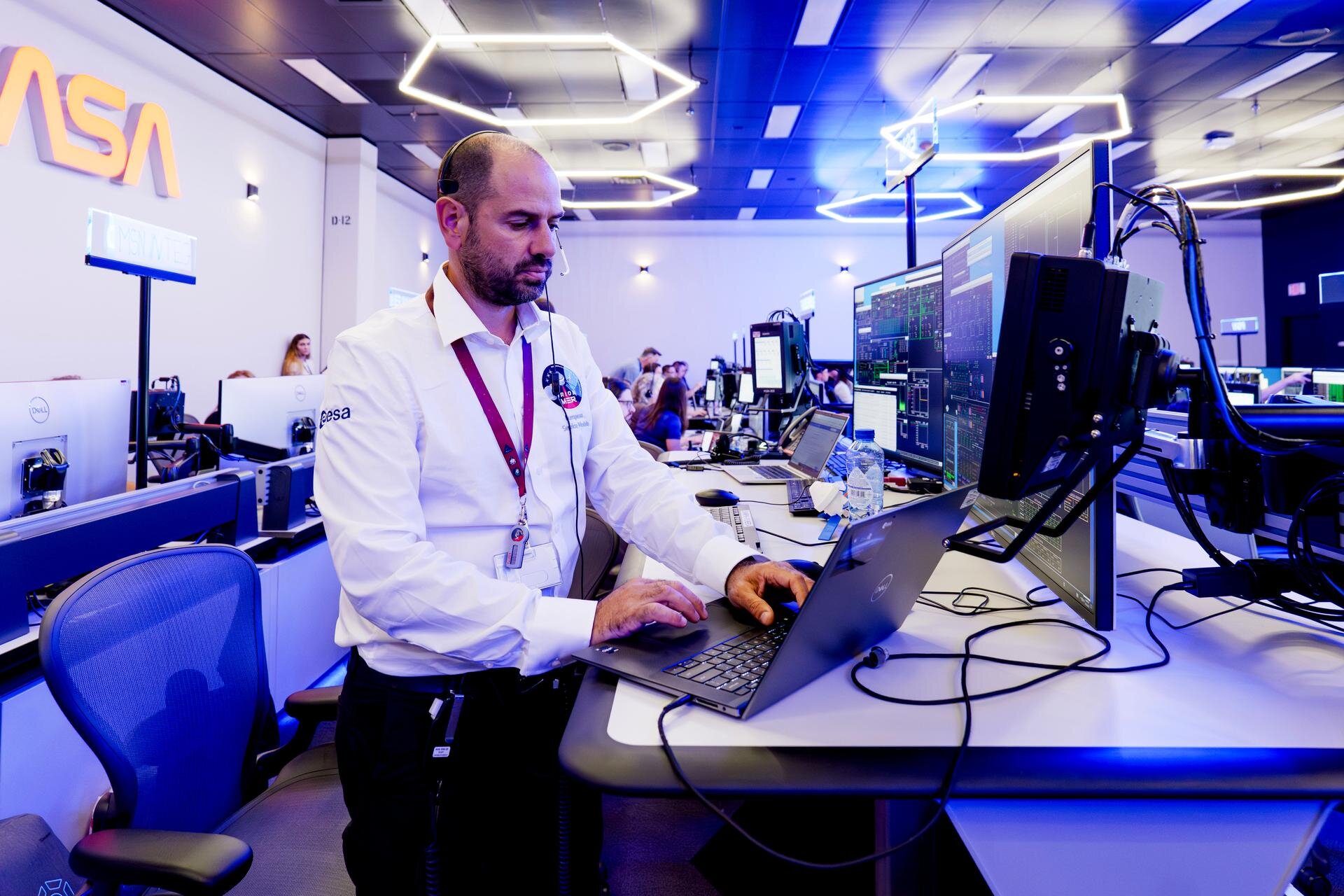 European eyes on Artemis