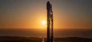 Live coverage: SpaceX to launch 25 Starlink satellites on Falcon 9 rocket from California