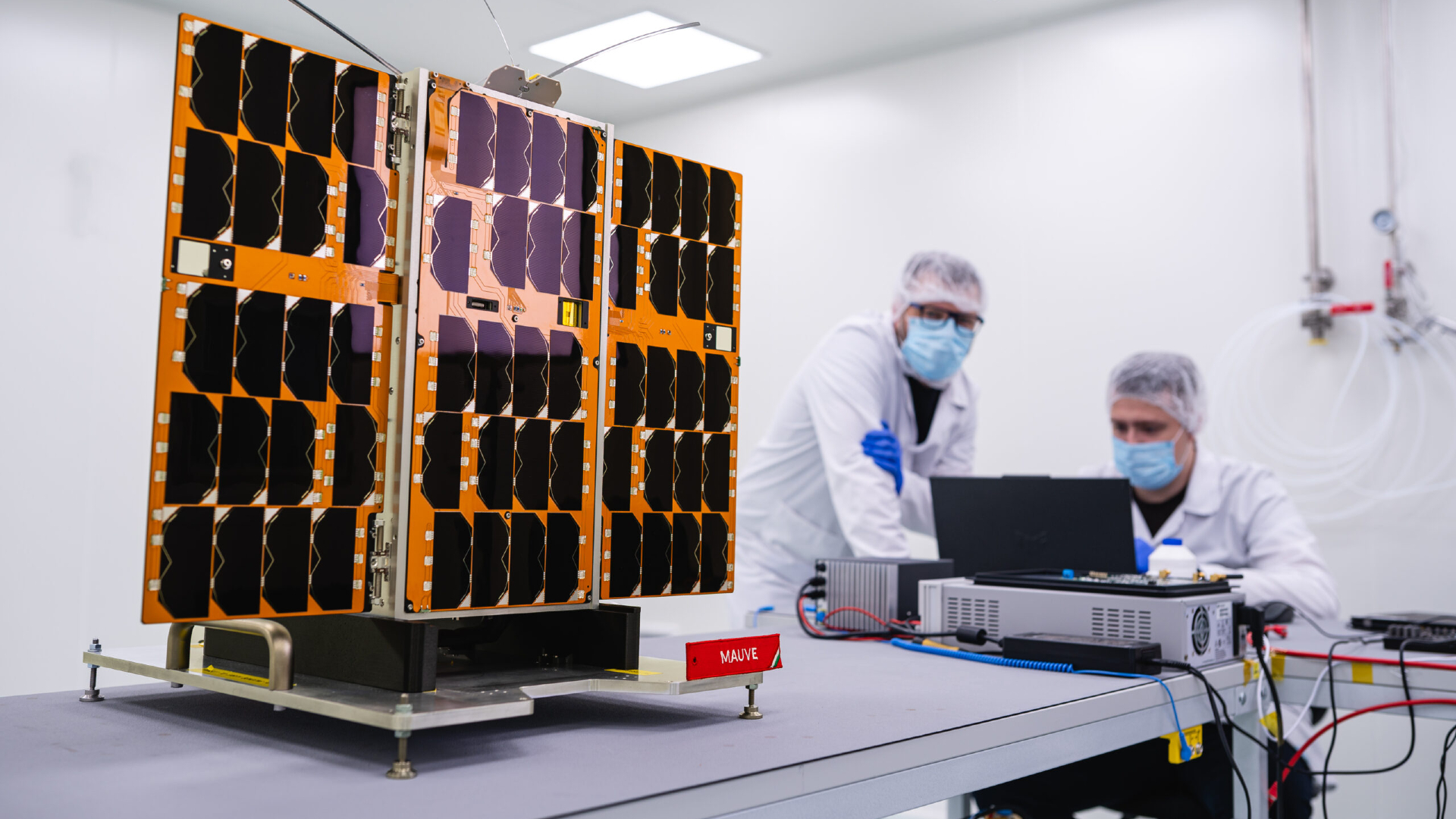 The world's 1st private space telescope just spotted its 1st star. Here's what it saw.