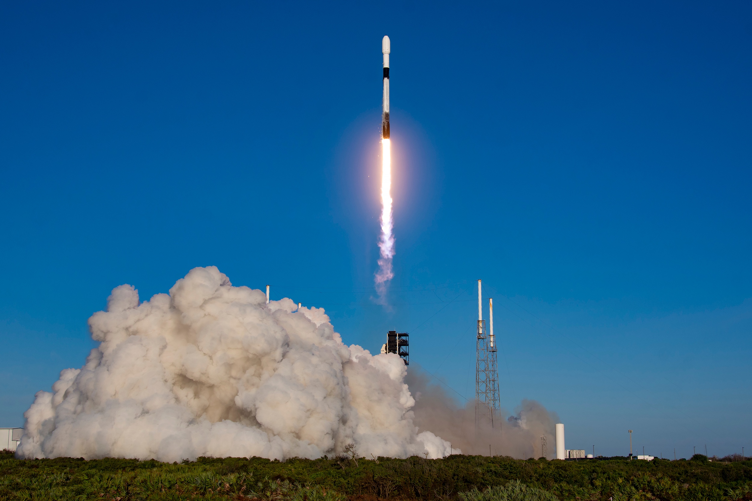 Falcon 9 launches Cygnus cargo spacecraft to the ISS