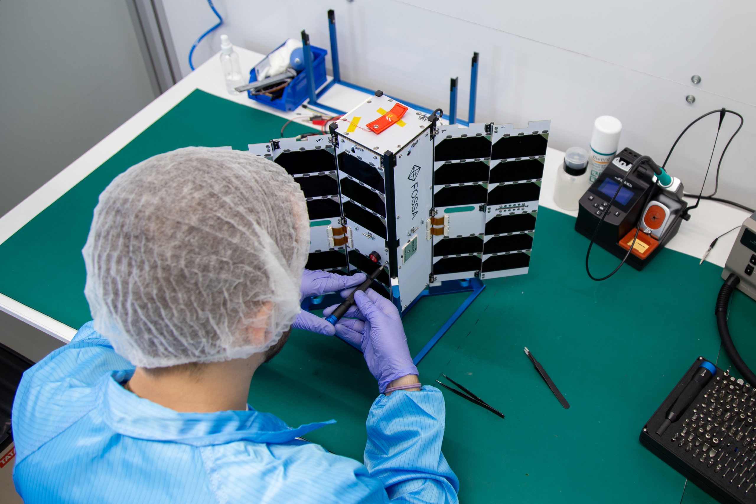 FOSSA targets Japan’s defense market as larger smallsats expand capabilities