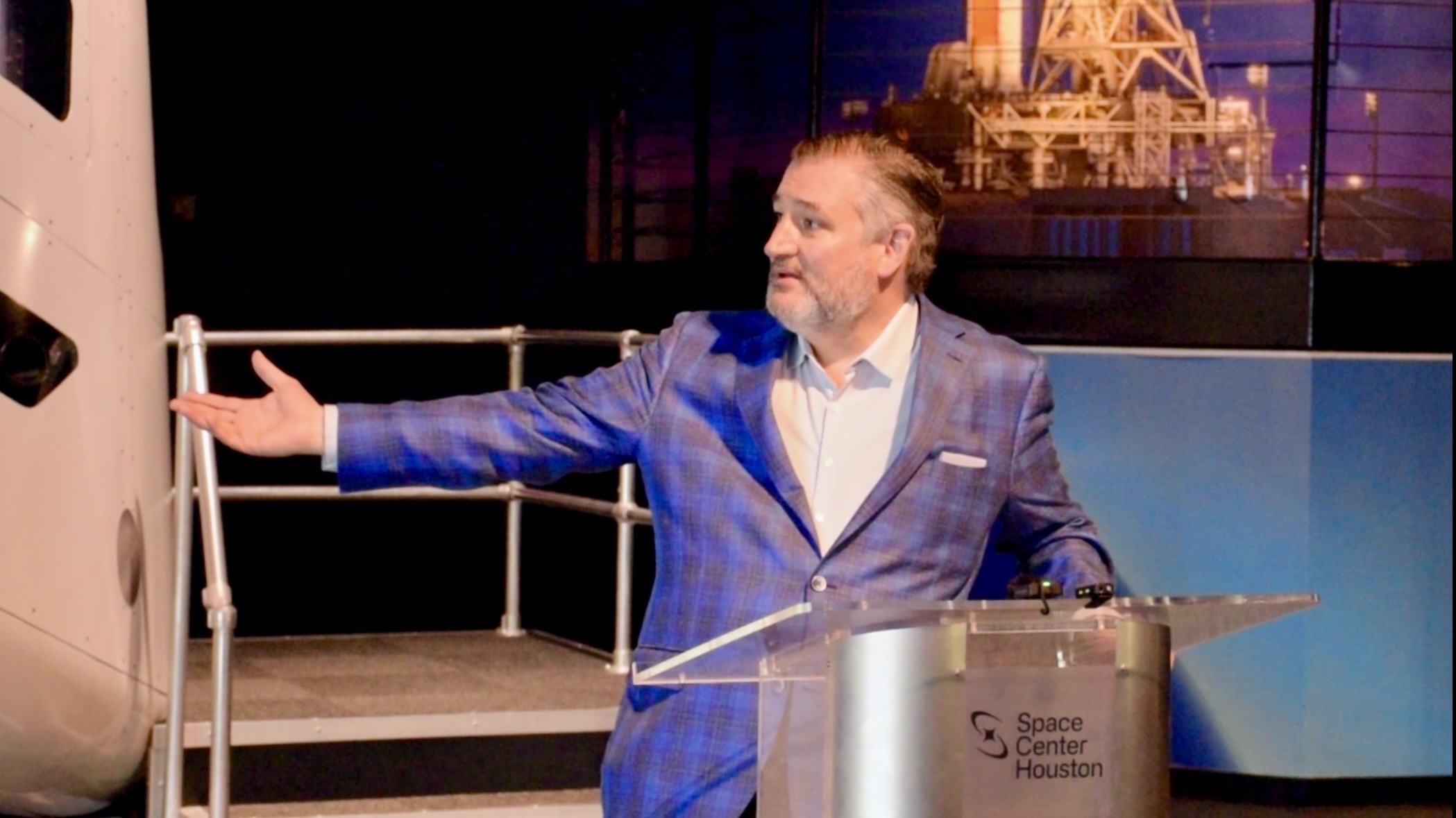 Ted Cruz pushes back on NASA budget cuts: 'I don't want to wake up one day and look up at the moon and realize the Chinese have beat us there'