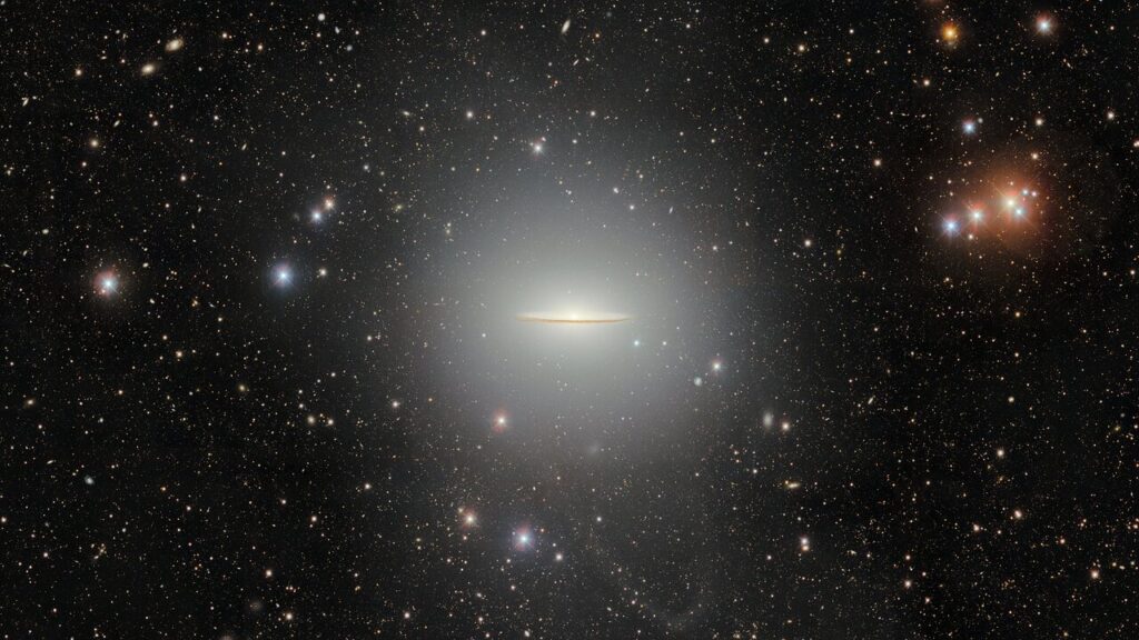 The cosmos wears a galactic sombrero | Space photo of the day for April 29, 2026