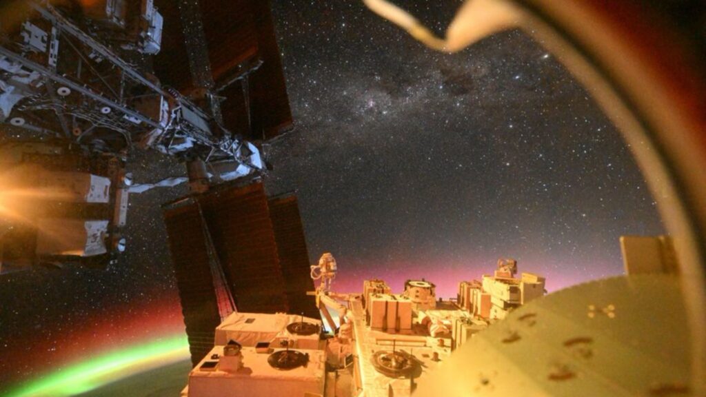 Astronaut captures aurora magic from the ISS | Space photo of the day for May 28, 2026