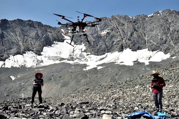 Drone radar could help spacecraft pinpoint where to drill for water on Mars, scientists say
