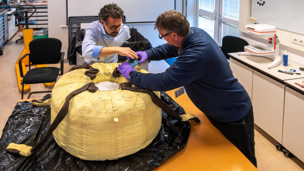 Is it cake? No, it's a parachute! | Space photo of the day for May 1, 2026