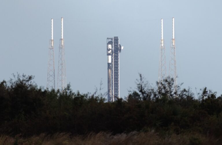 Live coverage: SpaceX marks May Day with Starlink mission on a Falcon 9 rocket from Cape Canaveral