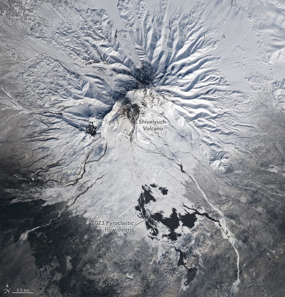 Melting Snow Off Shivelyuch