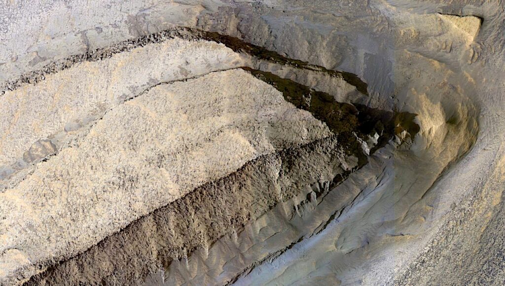 Mesas Of Layered Sedimentary Rocks In Valles Marineris