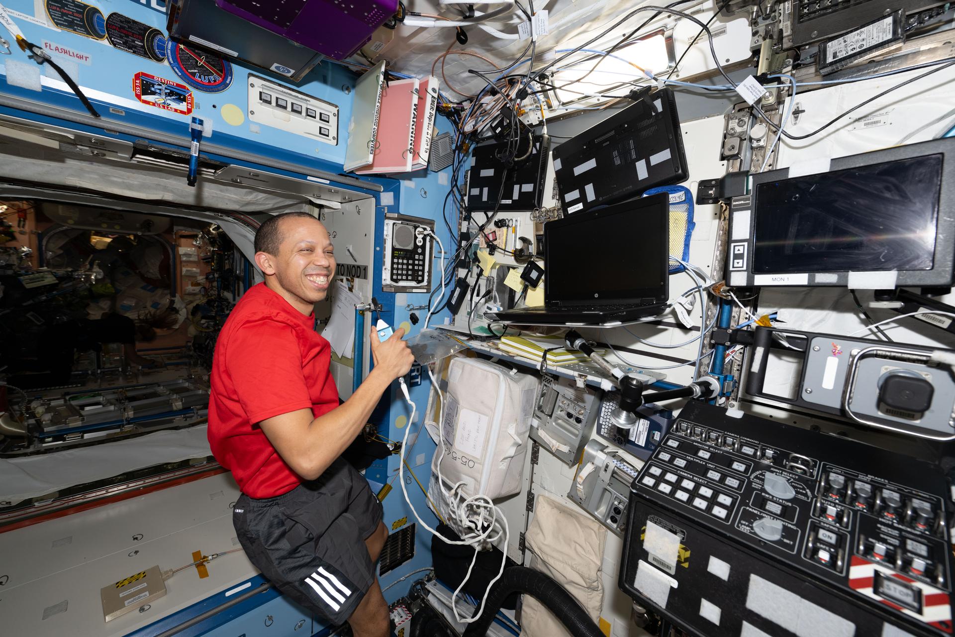 NASA Astronaut to Answer Questions from Students in Florida