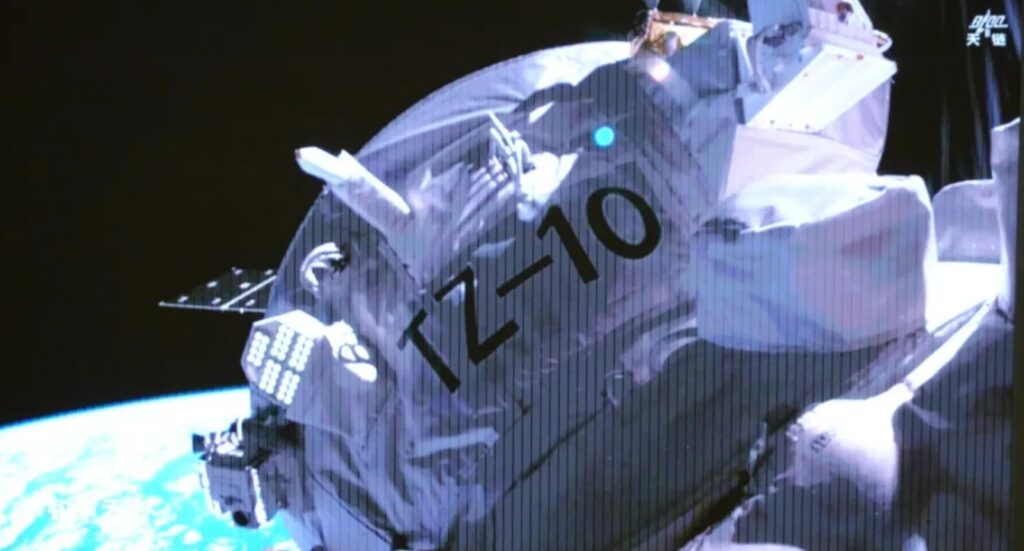 Tianzhou-10 cargo spacecraft arrives at Tiangong space station
